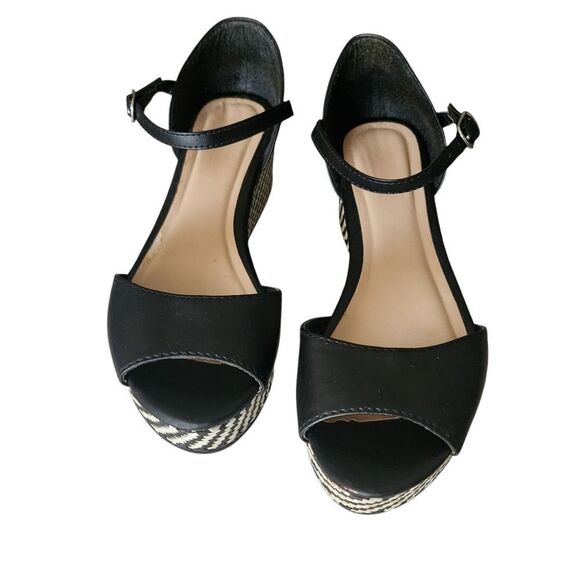 Avon Womens Pattern Wedge Peep-toe Buckle Strap Sandal Shoes Size 6 - Picture 2 of 6